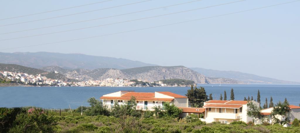 Leonidas Resort エルミオニ エクステリア 写真